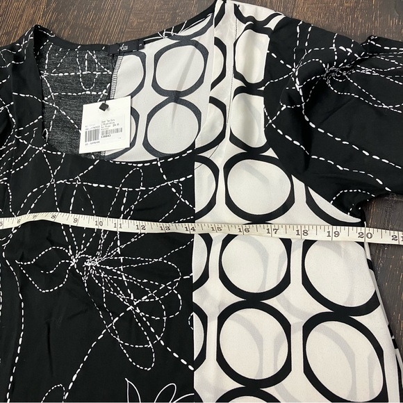 NWT G!oze Black & white top - Picture 5 of 9